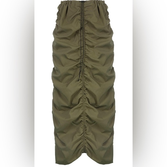 Green Ruched Cargo Skirt - Picture 2 of 2